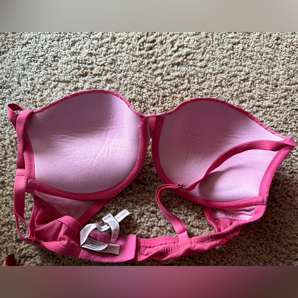 Wow Like New Sexy Victoria Dream Angels Push Up Vibrant Pink Lace Design - Picture 5 of 9